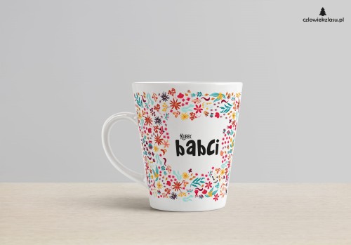 Kubek Babci latte.jpg