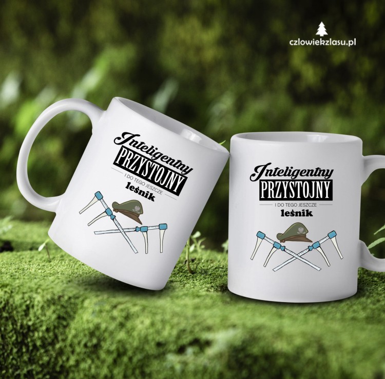 Leśnik - Inteligentny, przystojny i do tego jeszcze leśnik – Prezent dla leśniczego - Kubek ceramiczny - człowiekzlasu.pl - Człowiek z lasu