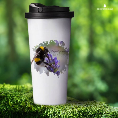 Kubek termiczny z trzmielem ziemnym (Bombus terrestris) - autorska grafika Pauliny Strejczek-Jaźwińskiej. Pojemność 480 ml, podwójna ścianka. Kolekcja Trzmiele, Człowiek z Lasu.