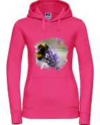 Bluza damska fuksjowa z kapturem z trzmielem ziemnym (Bombus terrestris) - autorska grafika Pauliny Strejczek-Jaźwińskiej. Kolor czarny lub butelkowa zieleń, rozmiary S-XL. Kolekcja Trzmiele, Człowiek z Lasu.