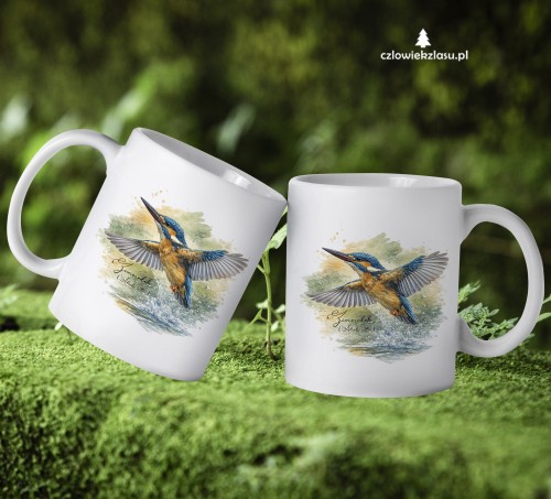 Biały kubek ceramiczny z zimorodkiem zwyczajnym (Alcedo atthis) - autorska grafika Pauliny Strejczek-Jaźwińskiej. Pojemność 330 ml lub 450 ml. Kolekcja Zimorodek, Człowiek z Lasu.